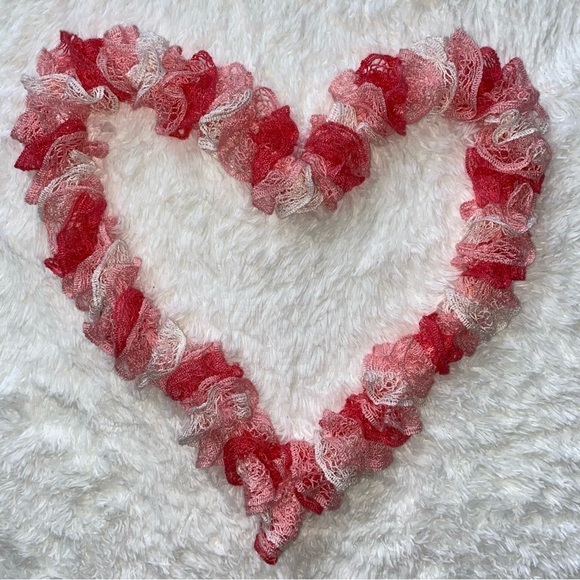 Y2K 00s knit ruffle scarf / hip sash / belt - pink & white - Picture 2 of 8